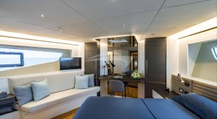 Maoria West Mediterranean