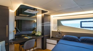 Maoria West Mediterranean