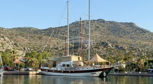 Mare Magico East Mediterranean