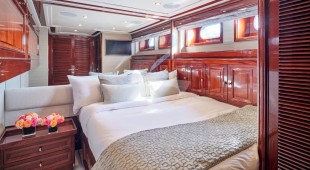 Mia Zoi East Mediterranean