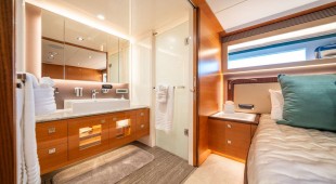 Midnight Moon Bahamas