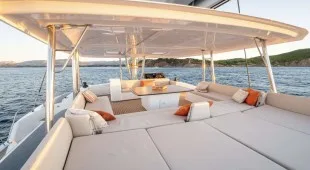 Millennium Falcon Ii Greece