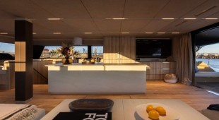 Moon 60 Hull 8 2025 W. Med -Naples/Sicily, W. Med -Riviera/Cors/Sard.