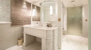 Moonlight Ii East Mediterranean, West Mediterranean