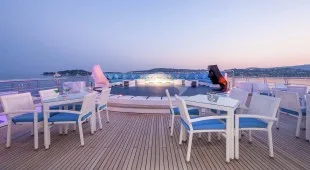 Moonlight Ii East Mediterranean, West Mediterranean