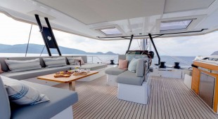 Namaste (samana) Greece