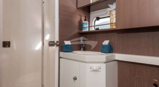 Nauti Dogs 5.4 Caribbean