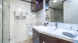 Navilux East Mediterranean