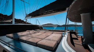 Nevra Queen East Mediterranean