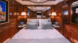 Oak East Mediterranean