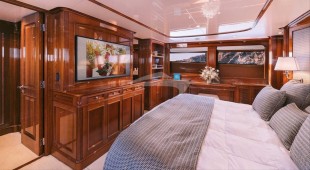 Oak East Mediterranean