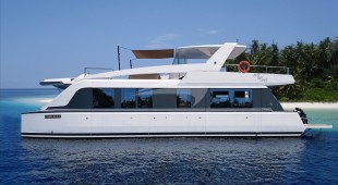 Over Reef Indian Ocean