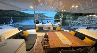 Ozelo East Mediterranean