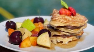 Ozelo East Mediterranean