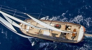 Papa Joe East Mediterranean