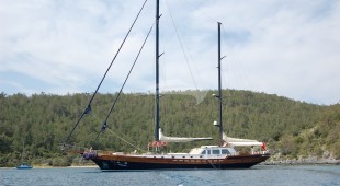 Papa Joe East Mediterranean