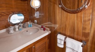 Parss East Mediterranean