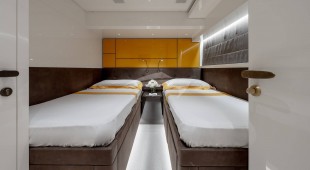 Pembe Caribbean, East Mediterranean, West Mediterranean