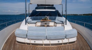 Pembe Caribbean, East Mediterranean, West Mediterranean