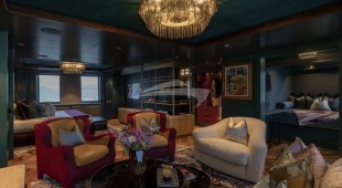 Pink Shadow Caribbean, West Mediterranean