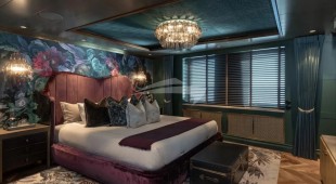 Pink Shadow Caribbean, West Mediterranean