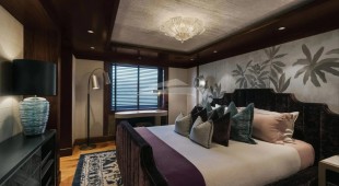 Pink Shadow Caribbean, West Mediterranean