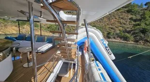 Pura Vida East Mediterranean