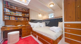 Puritan East Mediterranean, West Mediterranean