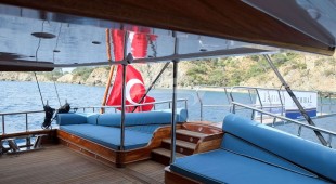 Queen Atlantis East Mediterranean