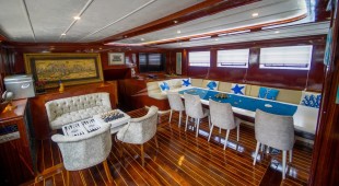 Queen Of Rtt East Mediterranean