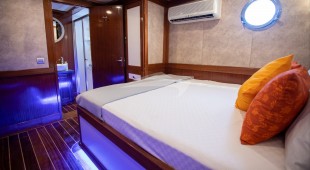 Queen Of Rtt East Mediterranean