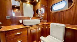 Questa Vita East Mediterranean