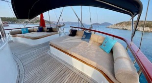 Questa Vita East Mediterranean