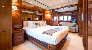 Rebecca V W. Med -Riviera/Cors/Sard.