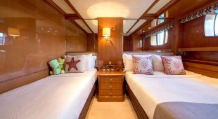 Rebecca V W. Med -Riviera/Cors/Sard.