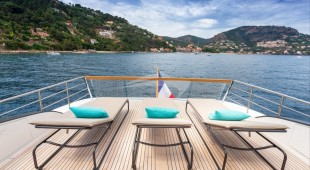 Regine Of Cannes West Mediterranean