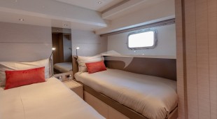 Regine Of Cannes West Mediterranean