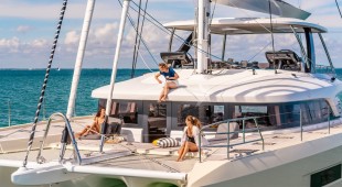 Reve Bleu Caribbean, East Mediterranean, West Mediterranean