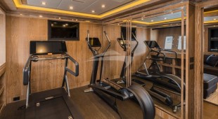 Royale X Caribbean, West Mediterranean