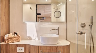 Saideira Caribbean, West Mediterranean