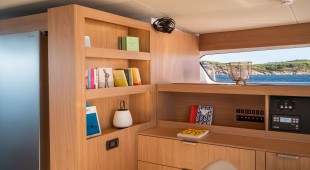 Sailing Yacht Luna Bahamas