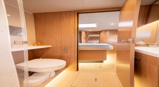 Sailing Yacht Luna Bahamas