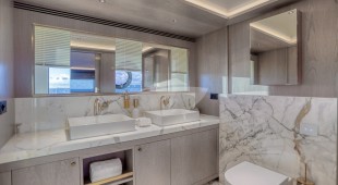 Saint Caribbean, East Coast United States