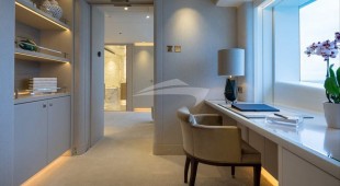 Santosha Caribbean, West Mediterranean