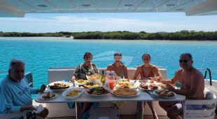 Saphire Blue Caribbean