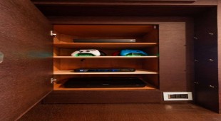 Scarlet Bahamas, USA - Florida East Coast, Mexico