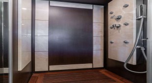 Scarlet Bahamas, USA - Florida East Coast, Mexico