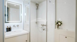 Scintilla Maris Caribbean, Central America, Northern Europe