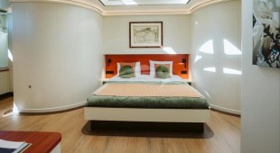 Scintilla Maris Caribbean, Central America, Northern Europe