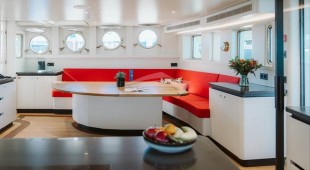 Scintilla Maris Caribbean, Central America, Northern Europe